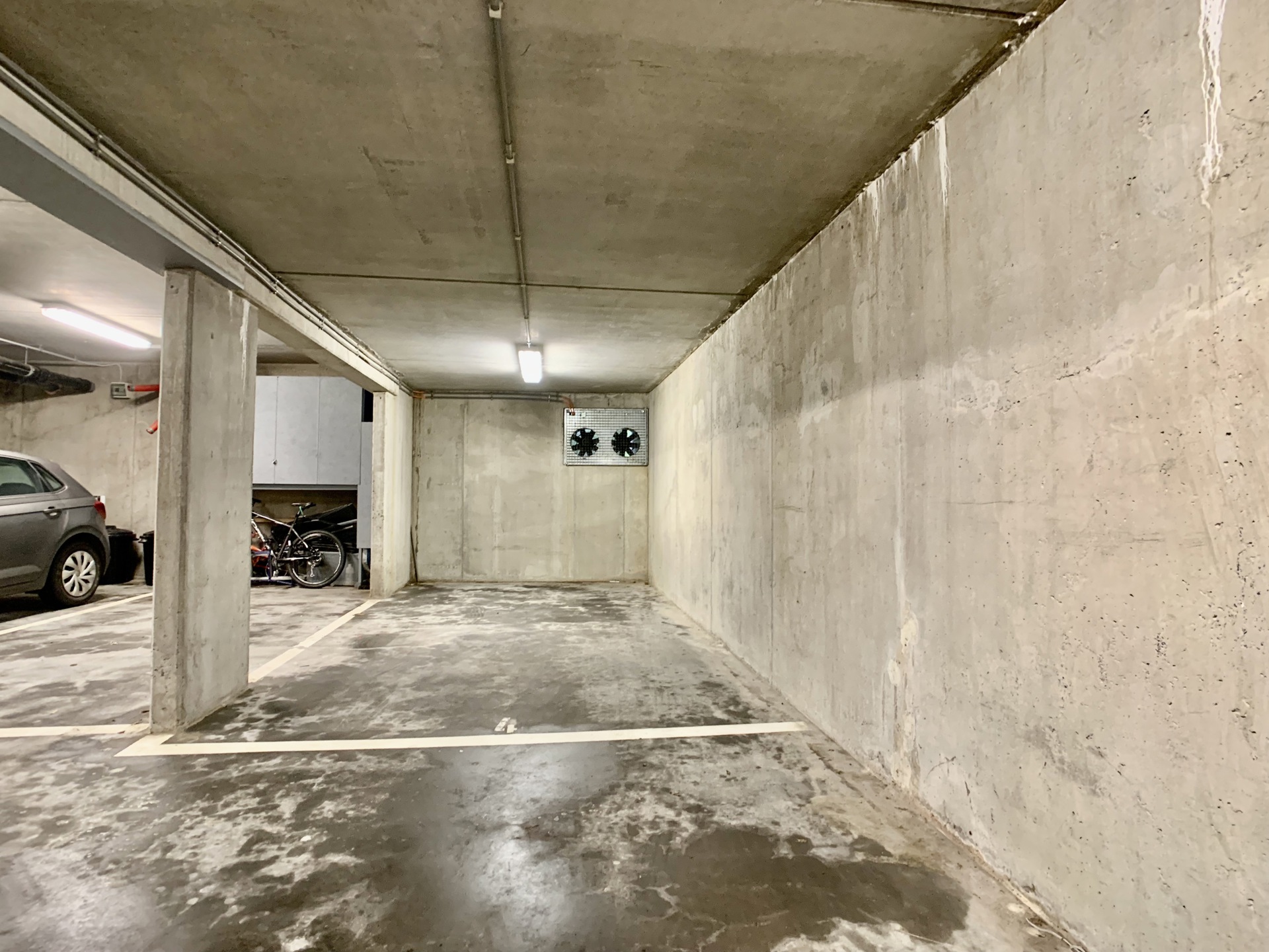 Afbeelding Veilige ondergrondse garageplaatsen te koop in Zwijnaarde - Casteels Vastgoed