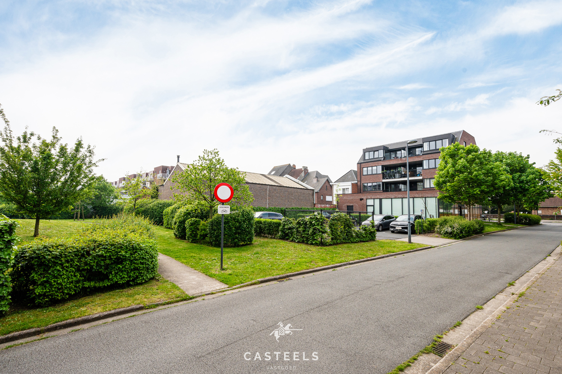 Afbeelding Lichtrijk appartement te koop met terras te Merelbeke - Casteels Vastgoed