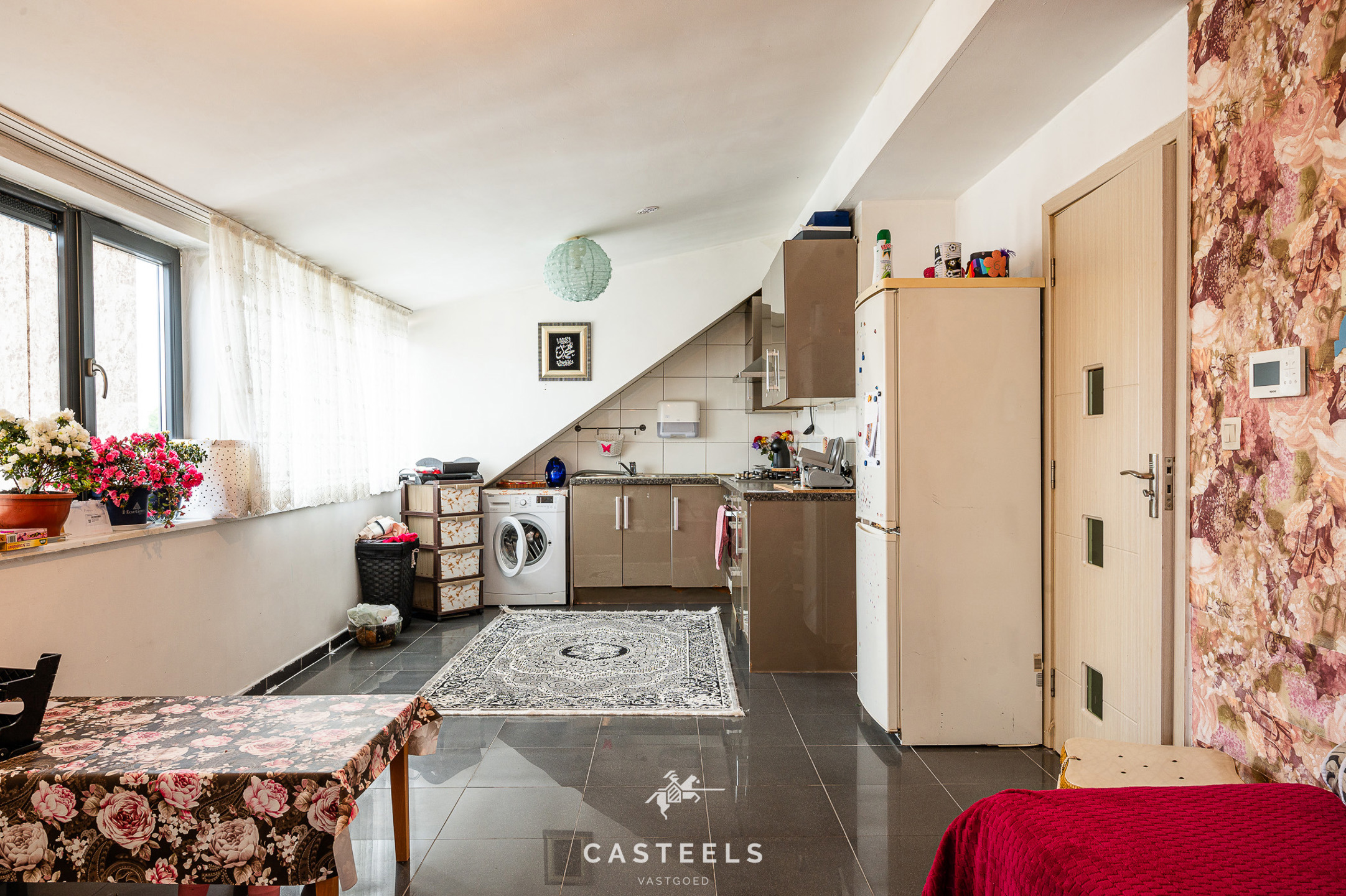 Afbeelding Goed gelegen 2 slaapkamer appartement (EPC B) + klein terras - Casteels Vastgoed
