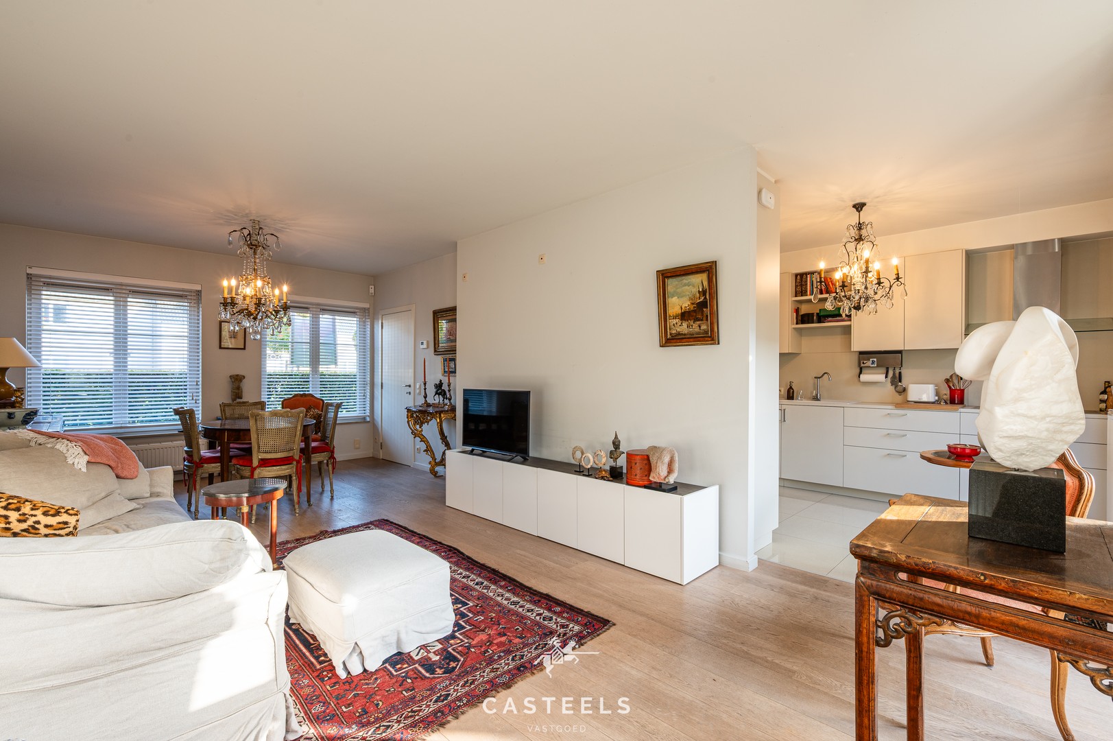 Afbeelding Instapklare gezinswoning in rustig woonerf te Laarne te koop - Casteels Vastgoed