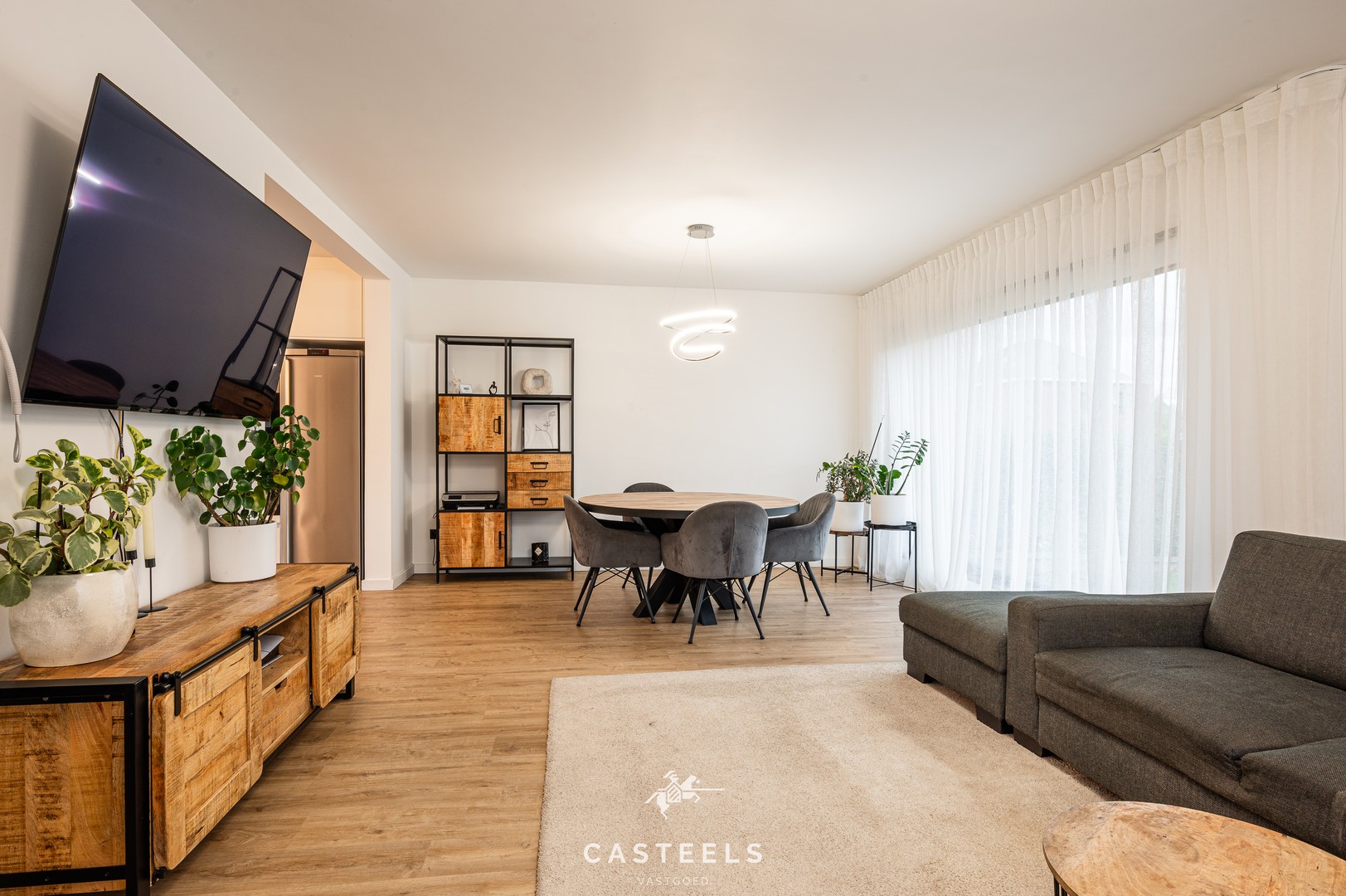 Afbeelding Instapklare halfopen woning te koop in Heusden - Casteels Vastgoed