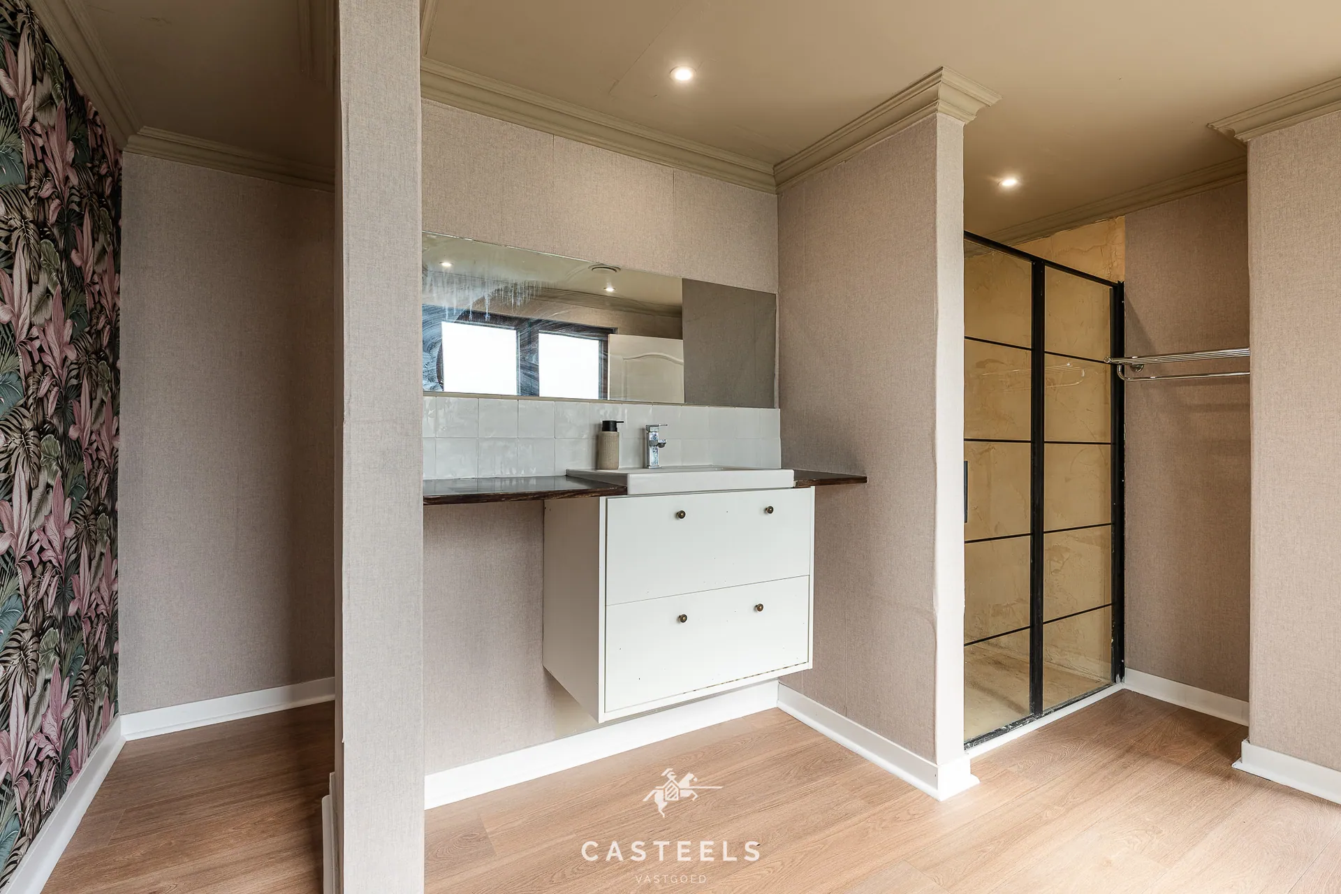 Afbeelding Instapklare open bebouwing met garage, tuin en open zicht te koop in Assenede - Casteels Vastgoed