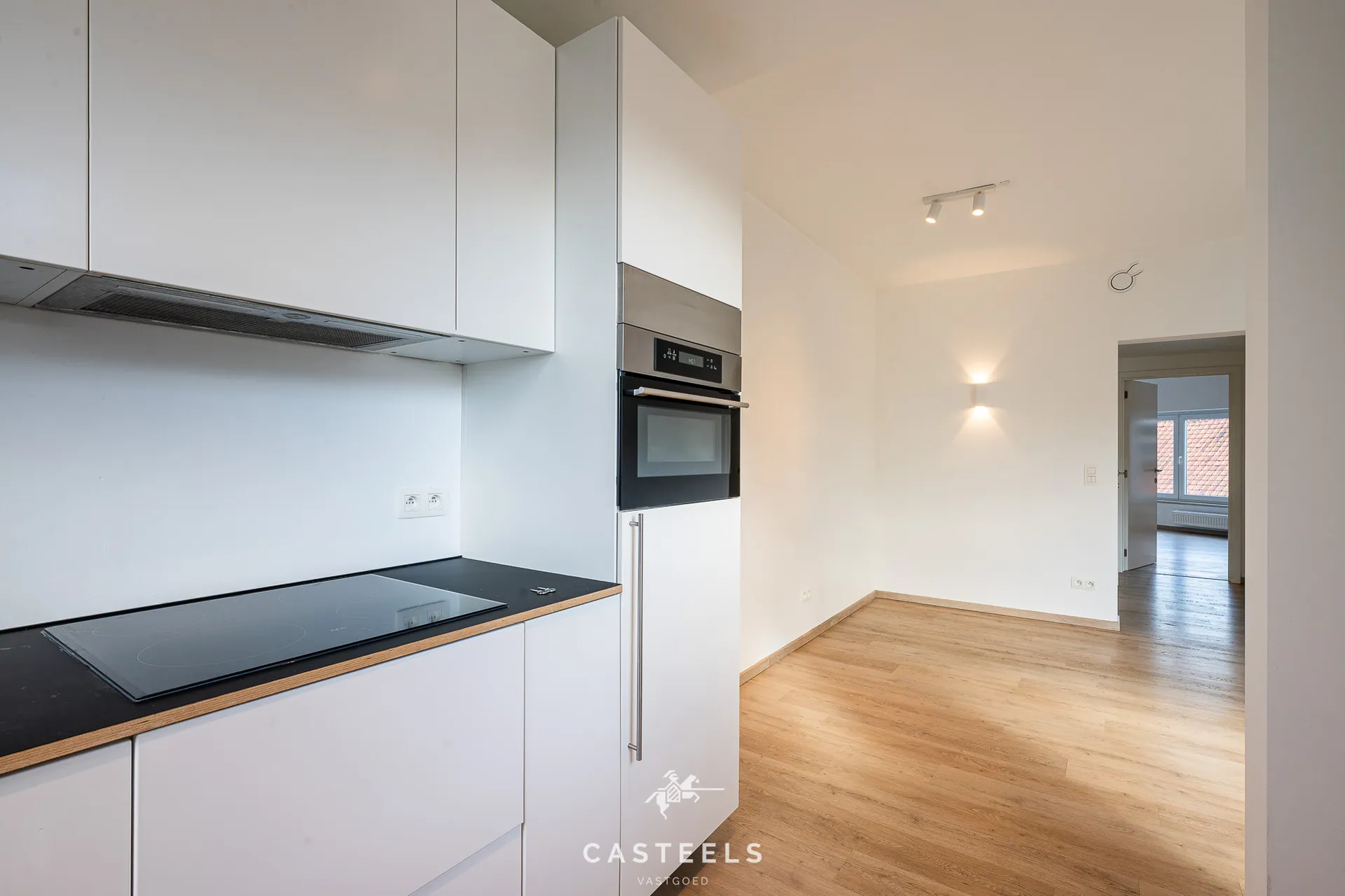 Afbeelding Opbrengsteigendom: 2 app. (EPC B) + garage/magazijn - Casteels Vastgoed