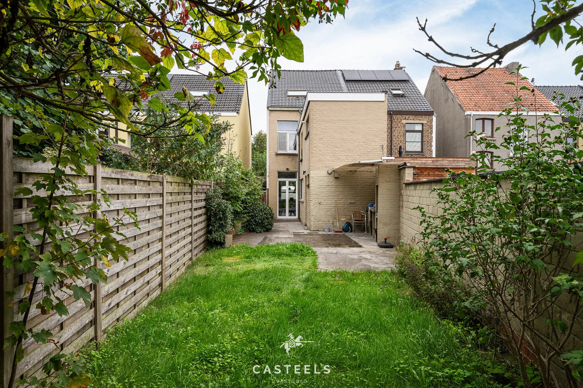 Afbeelding Centraal gelegen rijwoning met tuin in Sint-Denijs-Westrem - Casteels Vastgoed